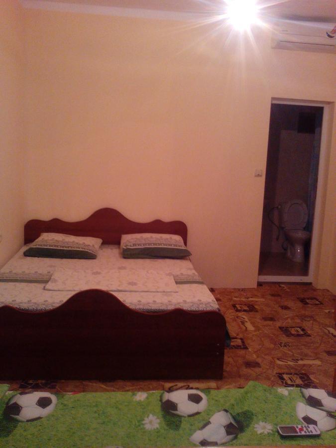 New Athos Guesthouse U Moti מראה חיצוני תמונה
