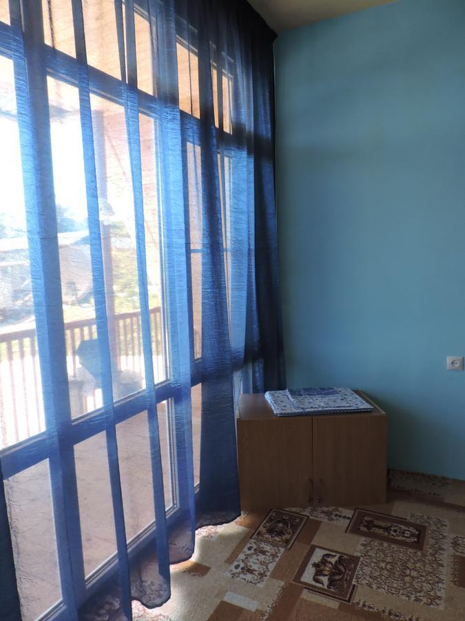New Athos Guesthouse U Moti מראה חיצוני תמונה